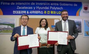 Firma de intensión de inversión entre el gobierno de Zacatecas y Hyundai Polytech.