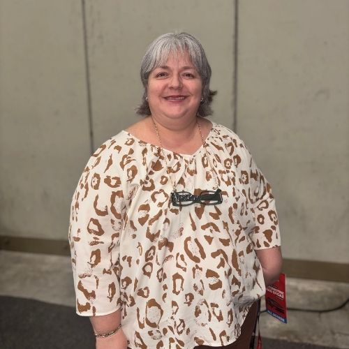 Linda Niño, compradora de SOGEFI Group.