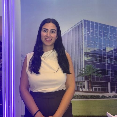Jessica Chapa, directora asociada del área de Desarrollo de Proveedores de Carrier.