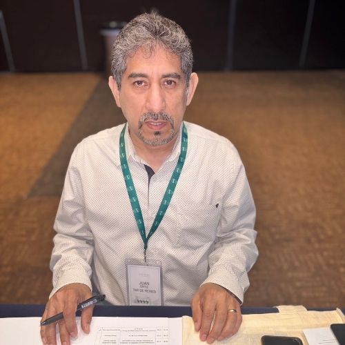 Juan Javier Ortiz, del área de cotizaciones e ingeniería de TKR de México.