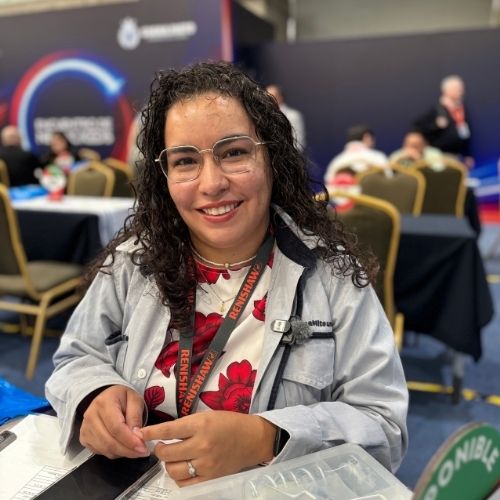 Daniela Casas, staff de compras de Minebea Mitsumi.