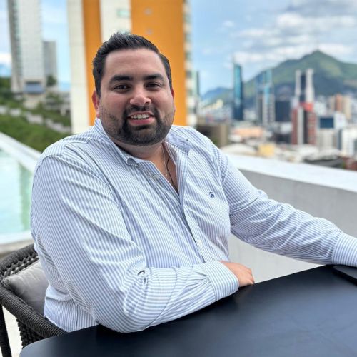 Francisco Garza, Sr Manager, Supply Chain de Carrier.