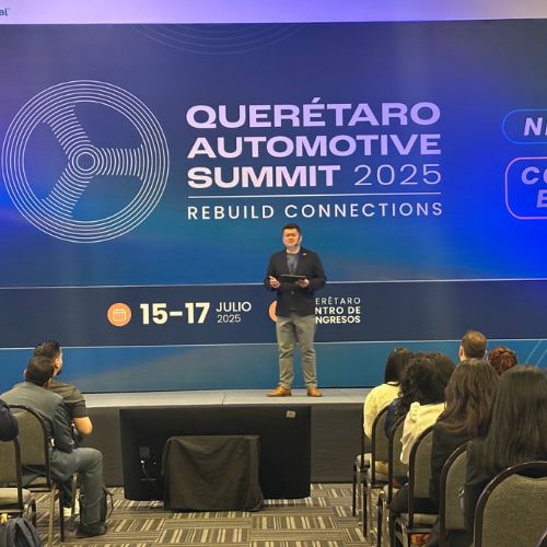 Daniel Hernández, director general del Clúster Automotriz de Querétaro, platicó sobre la situación global del sector, en el Querétaro Automotive Summit.