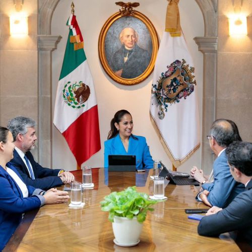 El CEO de SOPREMA, Richard Voyer se reunió con la gobernadora de la entidad, Libia Dennise.