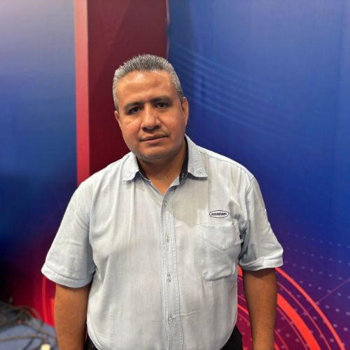 Martín Normandía, comprador de directos en Ashimori Industria de México