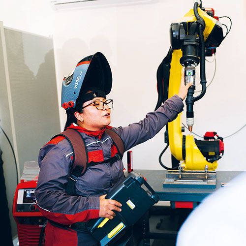 El nuevo recinto es clave para la atención a clientes en el centro del país.