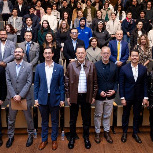 En el anuncio de inversión estuvieron presentes directivos de la empresa y autoridades del gobierno estatal.