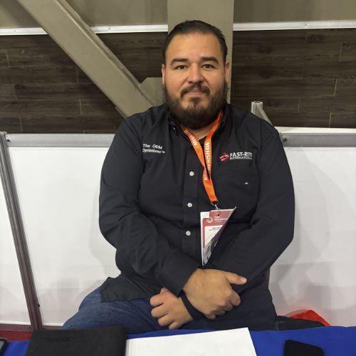 Jaime Medina, gerente de Operaciones de Fast Rite International.