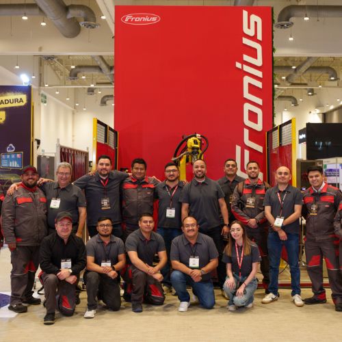 Con su participación en WAFE 2026, Fronius México reafirmó su compromiso con la innovación, la capacitación técnica y el fortalecimiento del talento especializado, tres pilares que la compañía considera esenciales para el desarrollo industrial del país.