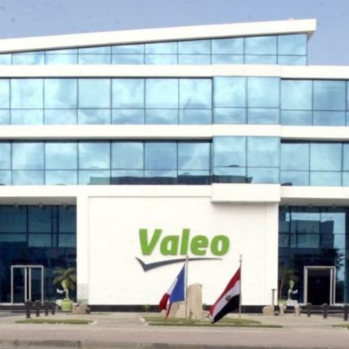 La empresa cuenta con diversas plantas en el país.