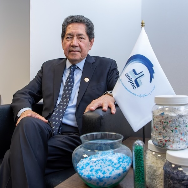 ¿Dónde se ubican las más de 7 mil empresas de plástico en México?