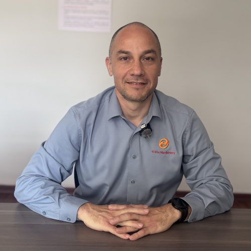 Rigo Flores, director de ventas en G-Xin Machinery en Querétaro.