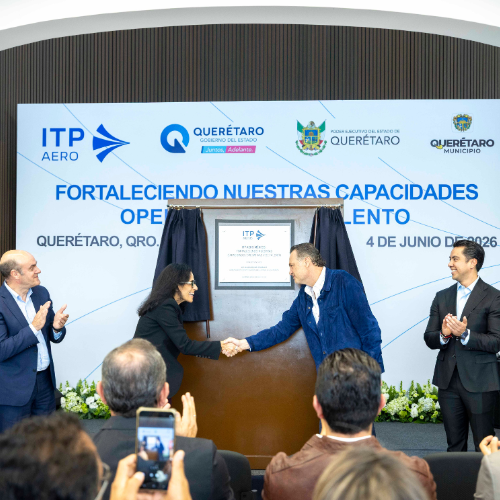 Autoridades estatales y directivos de la empresa develaron la placa conmemorativa de la modernización y ampliación de las instalaciones de la planta ITP Aero que llegó a Querétaro en 1998 y fue de las primeras empresas aeronáuticas en establecerse en el estado.