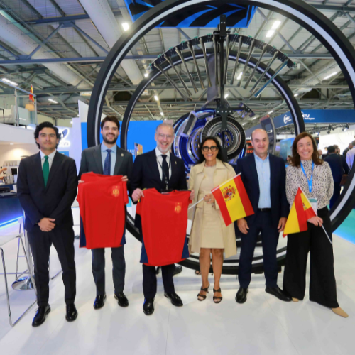 Una comitiva queretana acudió a la Feria Aeroespacial de Farnborough, en Inglaterra y se reunieron con diversas empresas.