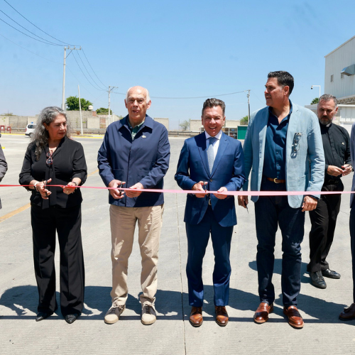 Representantes de SESAJAL y autoridades estatales participaron en la inauguración de la nueva fase del Parque Industrial La Laja.