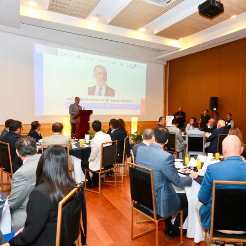 Socios del clúster escucharon los retos del sector.