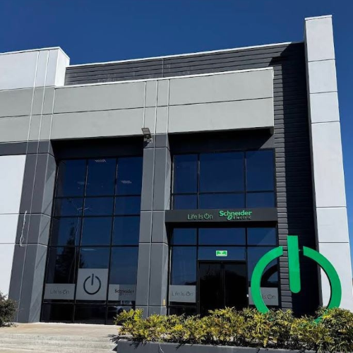 Las nuevas plantas fabricarán soluciones para distribución eléctrica, equipos para infraestructura energética crítica y proyectos especializados bajo esquemas Engineer-to-Order (ETO).