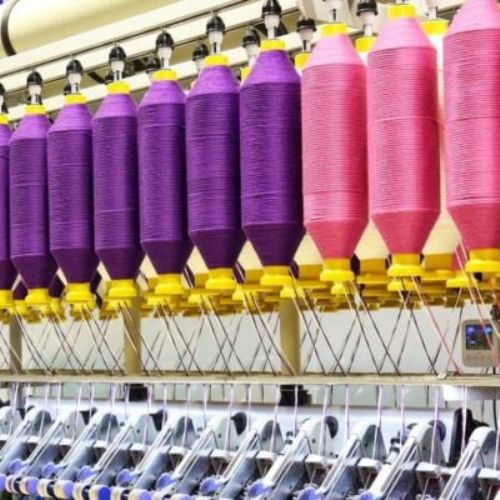 Más de 10 empresas de la industria textil evalúan trasladarse de Puebla a Querétaro.